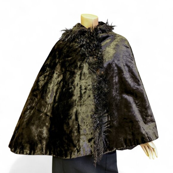 Victorian Mourning Cape * Reversible with Fur Trim - Picture 12 of 12